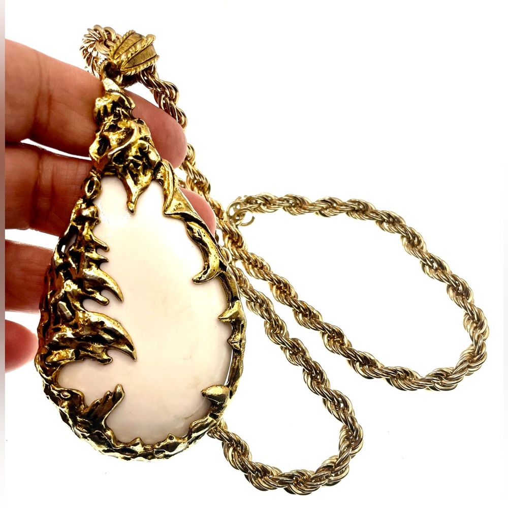 Vintage 1960s Love Witch Necklace Large Teardrop Pendant Statement Brutalist - Picture 7 of 10